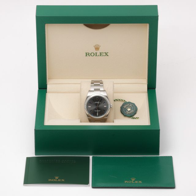 Rolex Oyster Perpetual 114300 Image 5